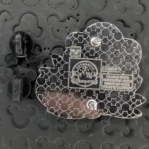 Disney parks Alice in Wonderland Cheshire Cat smiling eyes closed trading pin thumbnail 2