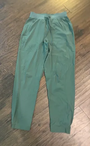 lululemon athletica License to Train Green Drawstring 6 Pants thumbnail 1