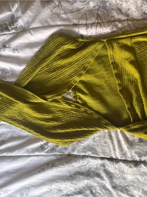 SheIn Olive Green Crinkle Halter Cutout Maxi Dress thumbnail 6