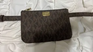 Michael Kors Fanny Pack thumbnail 1