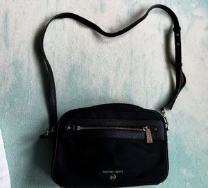 Michael Kors Bag thumbnail 1