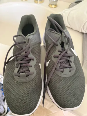 Nike Revolution 6 Wide Dark Olive Green Running Shoes Men’s 8 Wide (DD8475-004) thumbnail 1