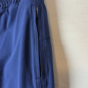 Lululemon Women’s Size 10 Performance Athletic Joggers (No Ankle Zippers) thumbnail 4