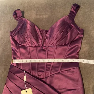 Women’s Purple Mermaid Full Length Formal Dress Small Train Leg Slit Size M NWT thumbnail 9