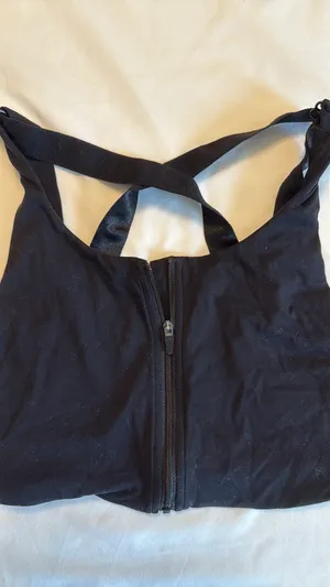 Gymshark Sports Bra thumbnail 3