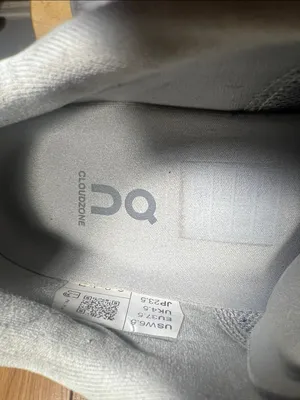 On Running Women's Athletic Shoes thumbnail 6