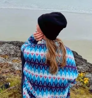 Patagonia Synchilla Fleece Snap-T Pullover Forest Carpet Deep Sea Blue Small thumbnail 1