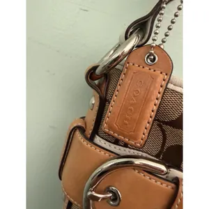 Coach Signature Stripe Buckle Crossbody Shoulder Bag‎ 1487 Khaki White Y2K thumbnail 12