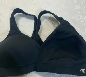 COPY - Champion sports bras 28 thumbnail 1