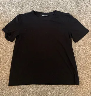 Zara Black Ribbed Crewneck Tee thumbnail 1