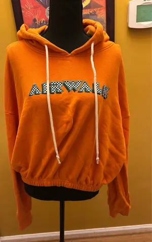 Forever 21 X Airwalk Collab Orange Cropped Hoodie Size XL thumbnail 1