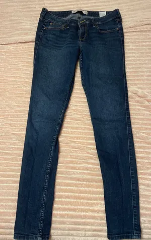 Hollister Super Skinny Jeans thumbnail 1