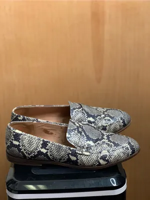 Madewell Leather Snake-Print Slip-On Loafers in Grey and Black Size-8 Edgy Chic thumbnail 4