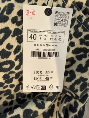 Brand new never worn Zara leopard print jean size 8 thumbnail 4