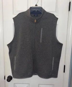 Crown & Ivy Charcoal Full Zip Fleece Sleeveless Vest thumbnail 1