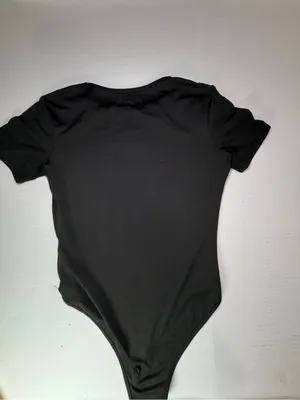 SHEIN Black Short-Sleeve Bodysuit with Red and White Shoulder Stripes thumbnail 8