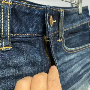 American Eagle Blue Micro Denim Jean Shorts Distressed Frayed Hem‎ Junior Sz 25 thumbnail 5
