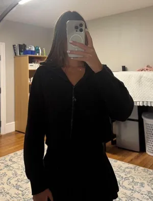 Lululemon Scuba Half-Zip thumbnail 1