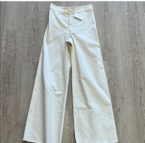 Z supply high waisted white jeans thumbnail 4