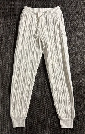 Alo Yoga Winter Bliss Cable Knit Lounge Jogger Pants Cream White Women's Size S thumbnail 1
