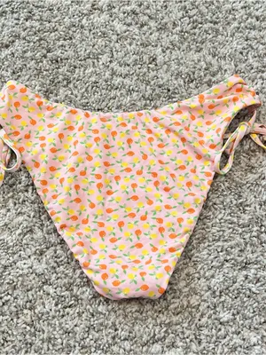Dippin' Daisy's Pink Lemon Print Tie-Side Bikini Bottom thumbnail 3