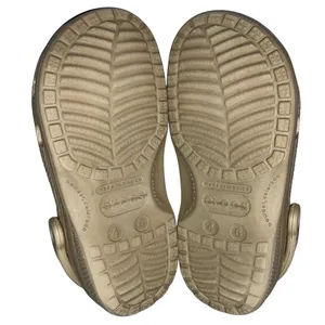 Crocs Tan Unisex Classic Clogs Shoes size 6 thumbnail 9