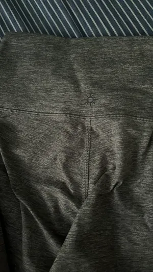 Aerie OFFLINE LEGGINGS SIZE M thumbnail 2
