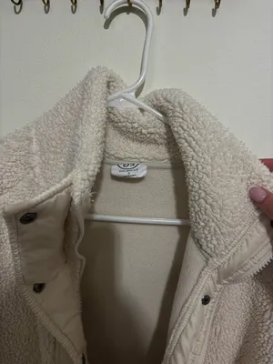 White Sherpa coat thumbnail 2