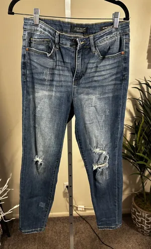 J144. Judy Blue Women's Distressed Mid-Rise Blue Jeans thumbnail 1