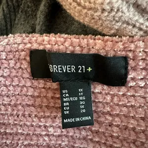 Pink chenille sweater thumbnail 3