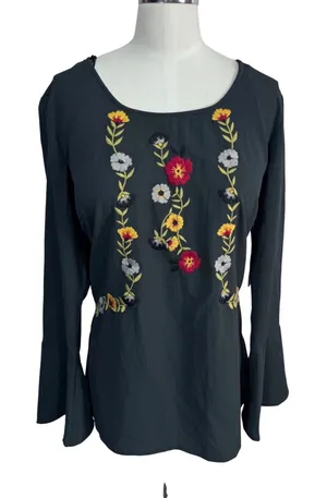 Ruff Hewn Grey Embroidered Floral Boho Blouse‎ Bell Sleeve Women's M New thumbnail 1