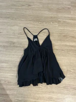 Urban Outfitters Black Top thumbnail 3