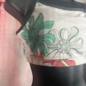 Lululemon Ujjayi Secret Garden Floral Sports Bra Size 10 thumbnail 3