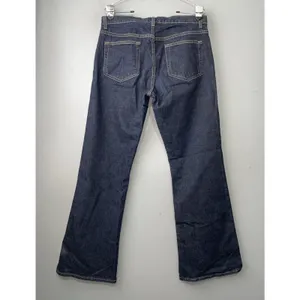 GAP Low Rise Flare Jeans Size 12 Dark Wash Denim Blue Jeans Y2K 2000s Classic thumbnail 3