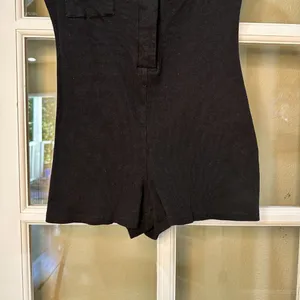 URBAN OUTFITTERS Ribbed Shorts Romper Jumper Onesie w Collar & V Neck - size XS thumbnail 5
