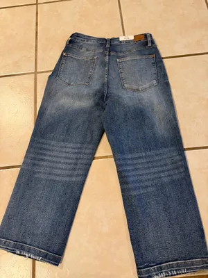 Judy Blue Blue Jeans thumbnail 2
