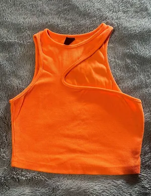 Orange Crop Top Size M thumbnail 1