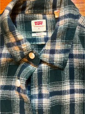 Flannel Levi’s thumbnail 2