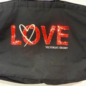 VICTORIA’S SECRET Love Canvas Black Tote RED SEQUINS Love Limited Edition thumbnail 2