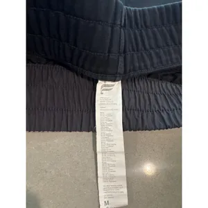 Fabletics medium Women's Athletic Running Shorts with Inner Lining -‎ Activewear thumbnail 5