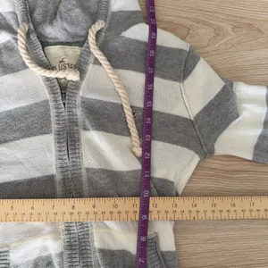 Hollister Y2K Large White Grey Stripe Full Zip Hoodie Grunge 2000s Fitted Beach thumbnail 4
