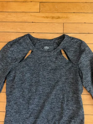 Alo Long Sleeve Yoga Top thumbnail 4