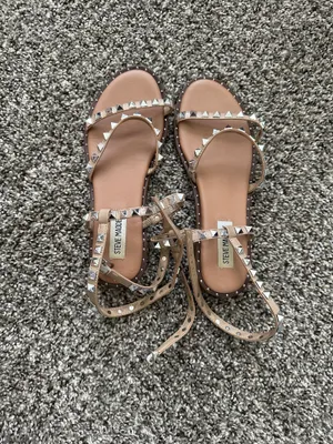 Steve Madden Women’s Travel Tan Sandal Strappy & Studded Sz 7.5 thumbnail 2
