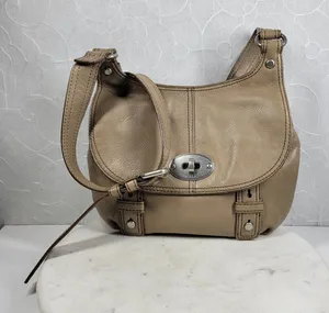 Fossil Maddox Leather Saddle Bag Taupe Tan Shoulder Turn Lock Flap Crossbody Y2K thumbnail 1