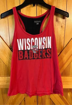 5th & Ocean Tank Top Wisconsin Badgers Size Small (2657) thumbnail 1
