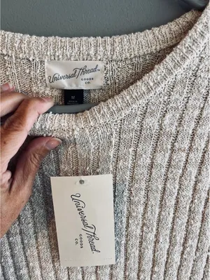 Cream Bodycon Sweater Dress Medium Minimalist Fall/Winter thumbnail 4