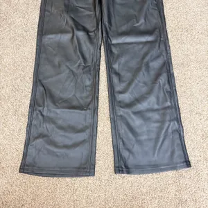Social Tourist Ultra High Rise Baggy Faux Leather Pants Womens 7R W28 Black thumbnail 7
