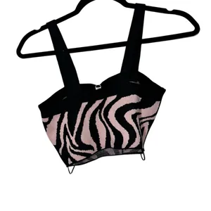 NWT 525‎ AMERICA Pink Zebra Halter - M thumbnail 2