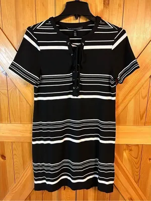White House Black Market Black/White Striped Short Sleeve Shirt Dress Medium (42 thumbnail 1