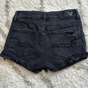 American Eagle Shorts thumbnail 3
